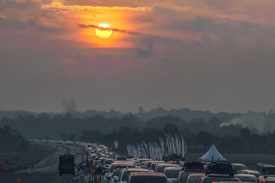 KEMACETAN ARUS MUDIK KALIKUTO