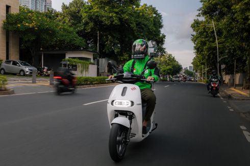 GoTo Catatkan Kenaikan 2 Kali Lipat Pemesanan Layanan GoRide Electric