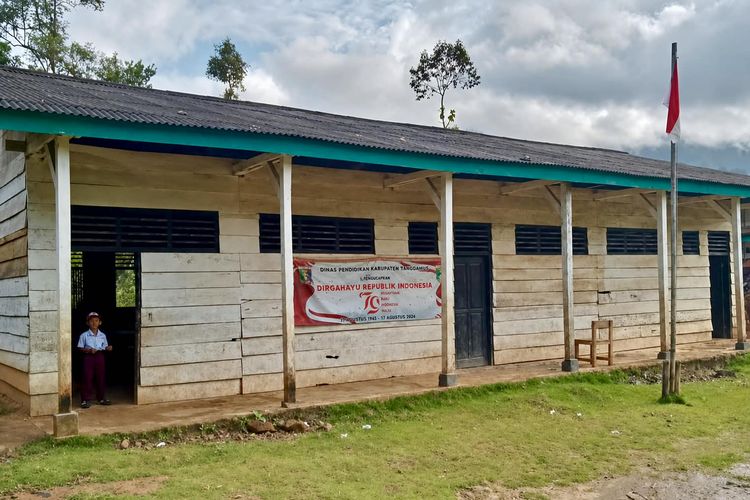 Hampir 40 Tahun Berdiri, SDN 3 Kacamarga Tanggamus Masih Berdinding Papan