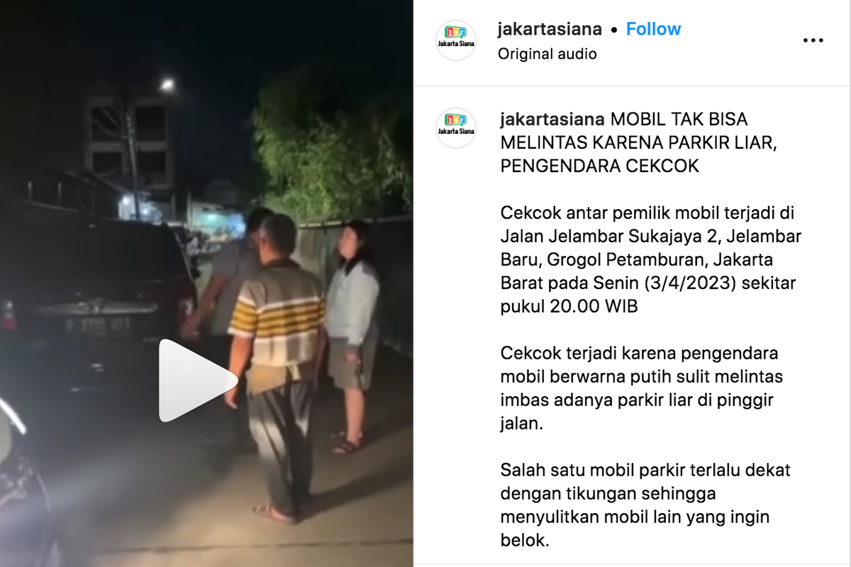 Video cekcok warga akibat mobil parkir dipinggir jalan