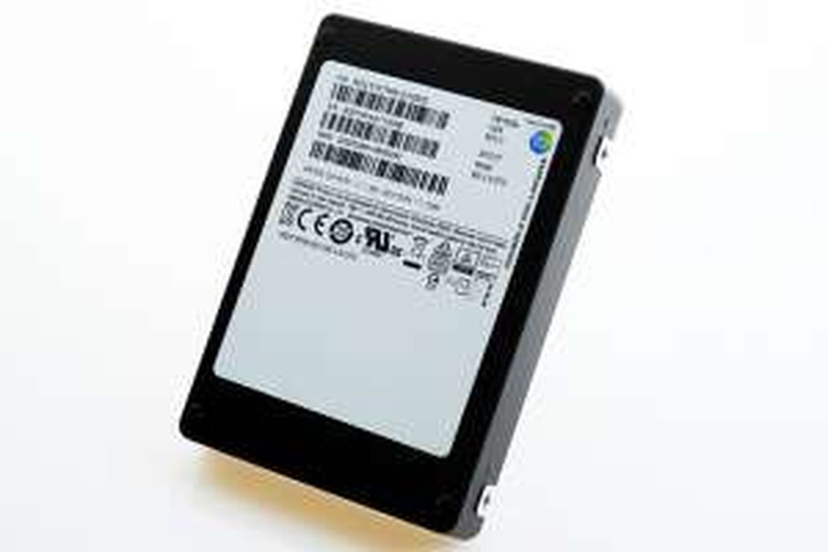 Samsung merilis SSD berkapasitas 15 TB