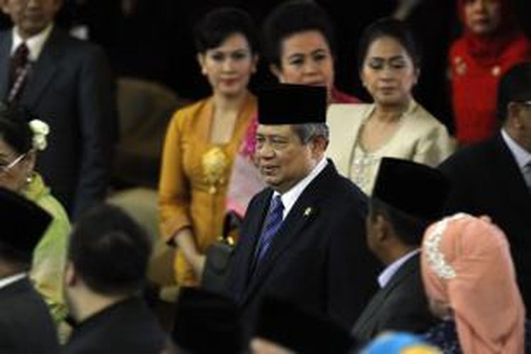 Presiden Susilo Bambang Yudhoyono menghadiri pelantikan anggota DPR RI di Gedung Parlemen DPR RI, Senayan, Jakarta, Rabu (1/10/2014). Hari ini 560 anggota DPR RI periode 2014-2019 melakukan sumpah jabatan dipimpin oleh Ketua Mahkamah Agung Hatta Ali.