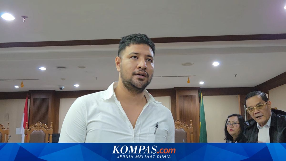 Ammar Zoni: Demi Allah Saya Bukan Bandar Narkoba ~WR

Klik untuk baca: