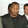 Mike Tyson Pernah Bikin Lawan Nyaris Meninggal di Jalanan 