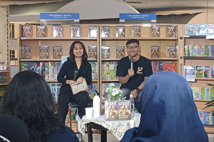 Belajar Naskah Kuno di Perkuliahan, Hasbunallah Haris Tulis Novel Leiden 2020-1920