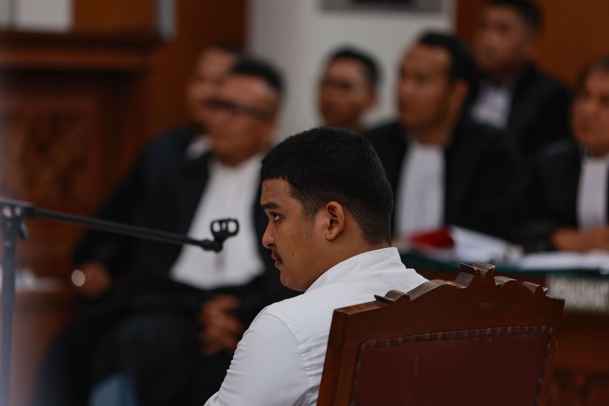 Terdakwa Shane Lukas menjalani sidang perdana di Pengadilan Negeri Jakarta Selatan, Selasa (6/6/2023). Ia didakwa turut melakukan penganiayaan berat terencana terhadap remaja berinisial D.