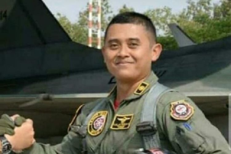 Salah seorang pilot pesawat tempur jenis T-50 Golden Eagle milik TNI AU yang tergelincir di Lanud Letkol Pnb Anumerta Luluk Teguh Prabowo. 