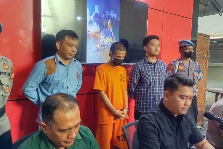 FRL setelah ditangkap oleh Satreskrim Polresta Yogyakarta, Jumat (5/5/2023)
