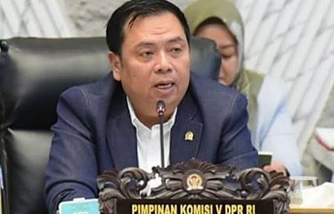 Ketua Komisi V DPR RI, Lasarus