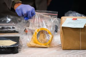 Pengacara: Ada Empat Sidik Jari di Lakban Diplomat Kemlu Arya Daru