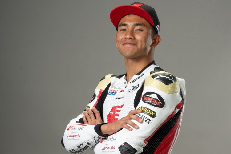 Mario Suryo Aji, pebalap Astra Honda Racing Team asal Indonesia yang akan berlaga di Moto2.