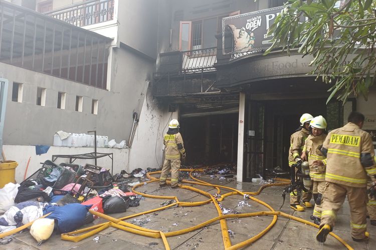 Tempat Laundry di Kelapa Gading Terbakar, Damkar Gerak Cepat Lokalisir Api