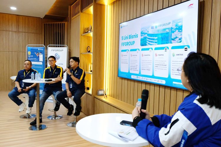 FIFGROUP menawarkan promo menarik kredit motor di GIIAS 2024