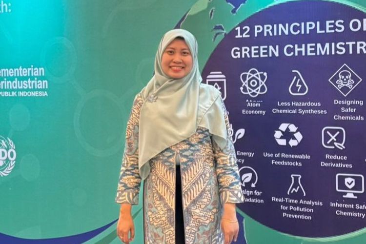 Peneliti dan dosen prodi Teknik Kimia Universitas Pertamina, Dr. Nonni Soraya Sambudi masuk daftar Top 2% Scientists Worldwide 2025 setelah meneliti pemanfaatan sekam padi untuk atasi pencemaran air akibat limbah pertanian.