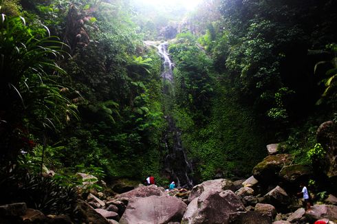 Lupakan Sejenak Corona, Mari Nikmati Sejuknya Air Terjun Suwono di Ngawi