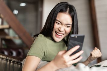 Punya Banyak Dompet Digital, Benarkah Lebih Untung?