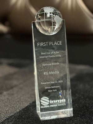 Dalam ajang INMA Global Media Awards 2025 yang berlangsung di New York (23/5/2025), Amerika Serikat, KG Media dinobatkan sebagai Juara Pertama dalam kategori Best Use of AI for Internal Productivity.
