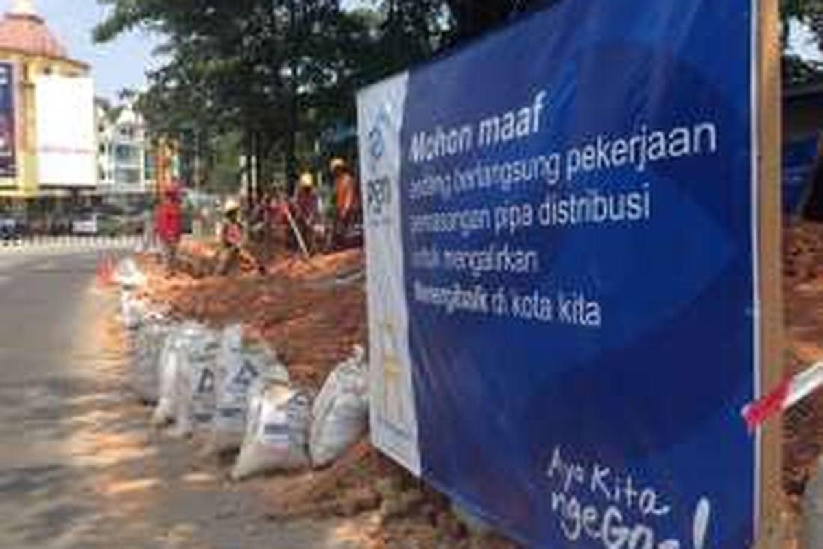 Pemasangan pipa gas PGN diBatam, Kepulauan Riau
