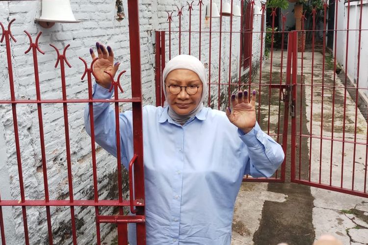Aktivis dan seniman Ratna Sarumpaet saat ditemui di kediamannya di kawasan Kampung Melayu Kecil, Jakarta Selatan, Kamis (26/12/2019).