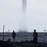 Fenomena Waterspout Gegerkan Warga Pesisir Banyuwangi
