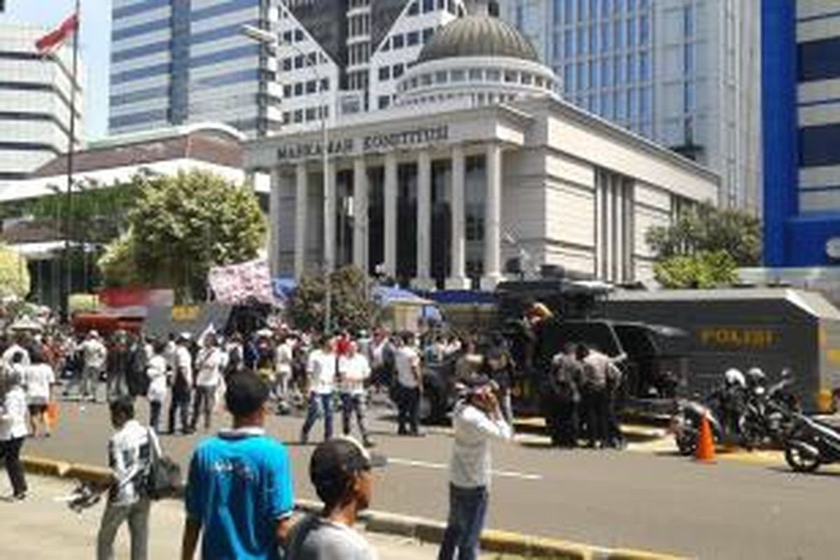 Gedung Mahkamah Konstitusi (MK), Jalan Medan Merdeka Barat, Jakarta Pusat,tempat digelarnya sidang gugatan sengketa pilpres 2014, Rabu (6/8/2014).