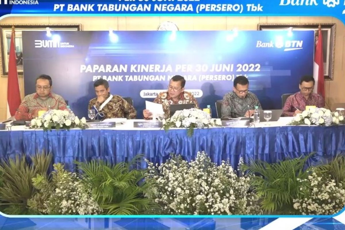 Direksi BTN saat konferensi pers paparan kinerja Semester I 2022, Kamis (15/9/2022).