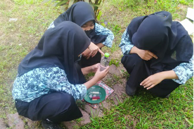 Praktik baik pembelajaran berbasis program Merdeka Belajar di SMP Negeri 2 Adiwerna Kab. Tegal Jawa Tengah.
