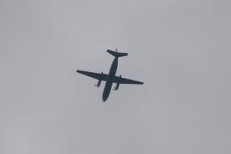 Seorang warga Inggris berhasil mengabadikan foto sebuah pesawat mata-mata Rusia jenis Antonov An-30 melintas di atas wilayah Lanchasire tak jauh dari sebuah pos AU Inggris dan sebuah pabrik industri senjata.