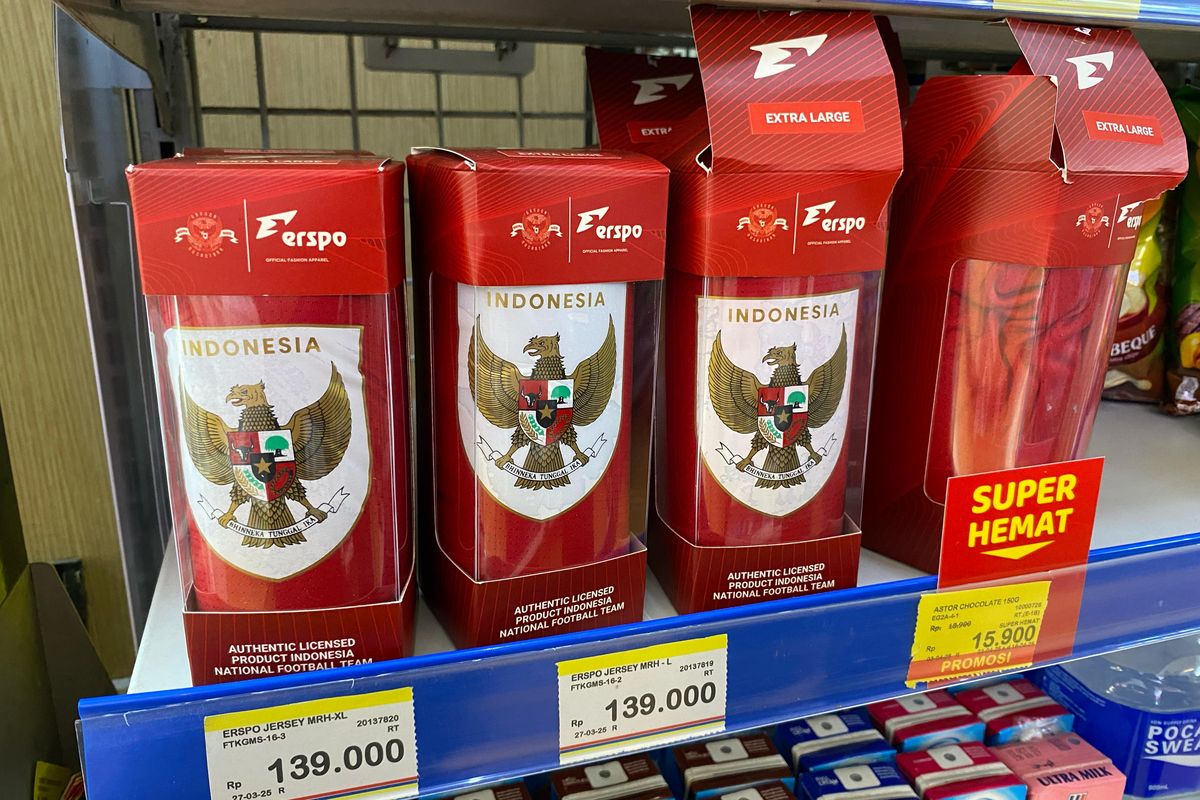Kecewanya Putra, Kehabisan Stok Jersey Timnas di Indomaret padahal Belum Lama Dijual