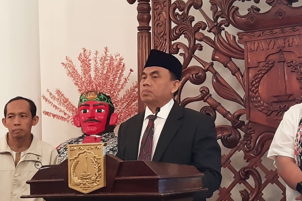 Sekretaris Daerah DKI Jakarta Saefullah, di Balairung, Balai Kota, Jakarta Pusat, Jumat (24/1/2020)
