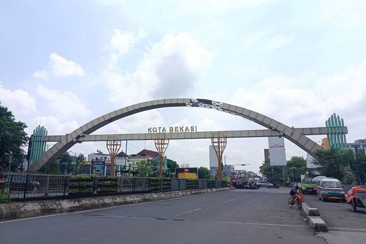 Terdampak Tol Becakayu, Gapura Kota Bekasi yang Sudah Rusak Akan Dibongkar