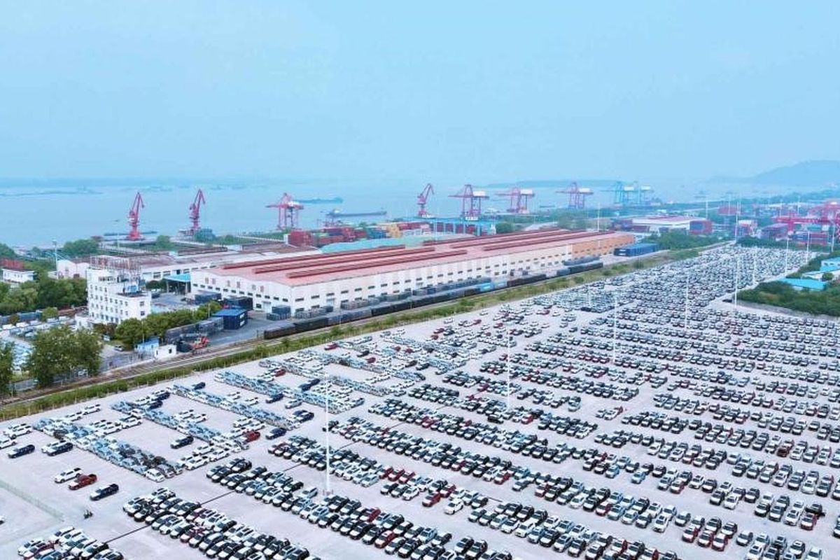 Ekspor mobil China dan Chery