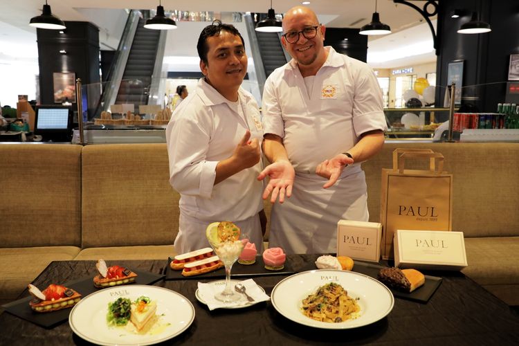 Chef Guido Schuuring (kanan) dan Chef Anda Rohman (kiri)