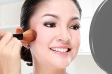 Cuci Kuas Kosmetik Seminggu Sekali