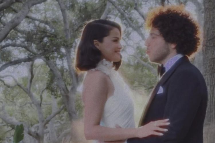 Nick Jonas hingga Justin Bieber, Siapa Saja Mantan Pacar Selena Gomez?