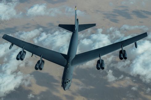 Peringatkan Iran, AS Kirim 2 Pesawat Pengebom B-52 ke Timur Tengah
