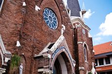 Gereja Kepanjen, Gereja Tertua di Surabaya