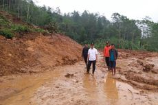 Jalan yang Tertutup Longsor di Trenggalek Sudah Bisa Dilalui