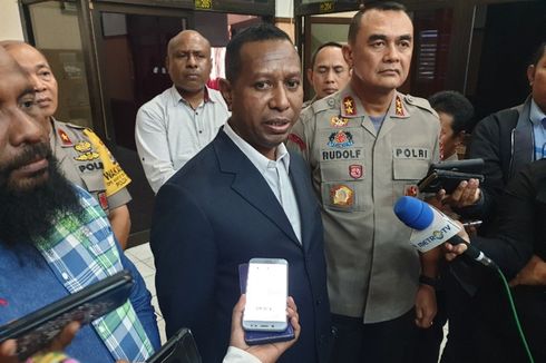 300 Mahasiswa Papua Pulang Kampung, Ini Komentar Rektor Uncen