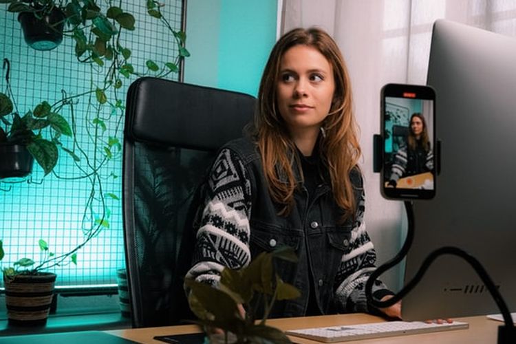 17 Pekerjaan Yang Bisa Dikerjakan Di Rumah Dan Hasilkan Banyak Uang Halaman All Kompas Com 17 Pekerjaan Yang Bisa Dikerjakan Di Rumah Dan Hasilkan Banyak Uang Halaman All Kompas Com