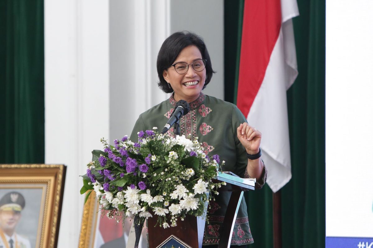 Menteri Keuangan Sri Mulyani Indrawati saat melakukan sosialisasi substansi dari UU HPP di Gedung Sate, Bandung, Jumat (17/12/2021).