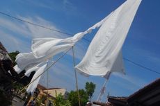 Resik Lawon, Tradisi Cuci Kain Putih Jelang Ramadhan di Banyuwangi