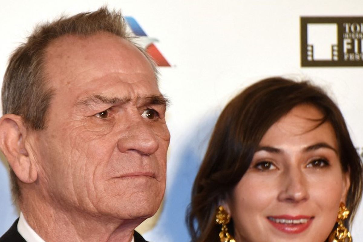 Penyebab Kematian Putri Tommy Lee Jones Terungkap: Efek Toksik Kokain