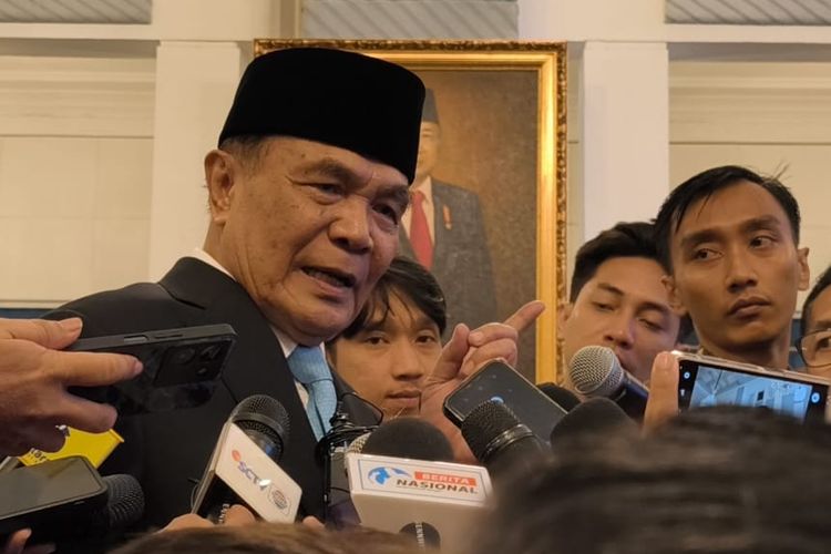 Sempat Dibubarkan, Menko Polkam Djamari Kembali Hidupkan Desk Karhutla