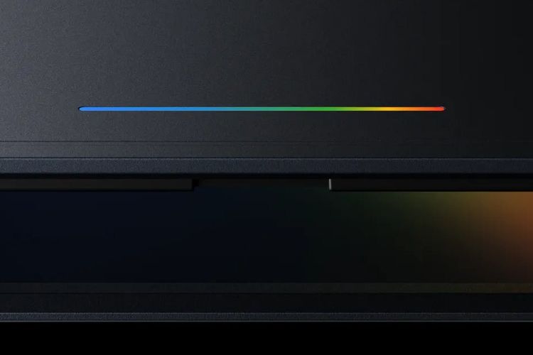 Pada bagian bodi punggung atas, terdapat glow bar unik yang memiliki warna gradasi mirip Google