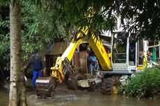 Cegah Banjir, Kali Sarua di Pejaten Barat Dinormalisasi Hari Ini