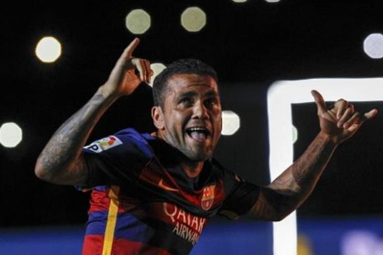 Bek kanan Barcelona, Daniel Alves