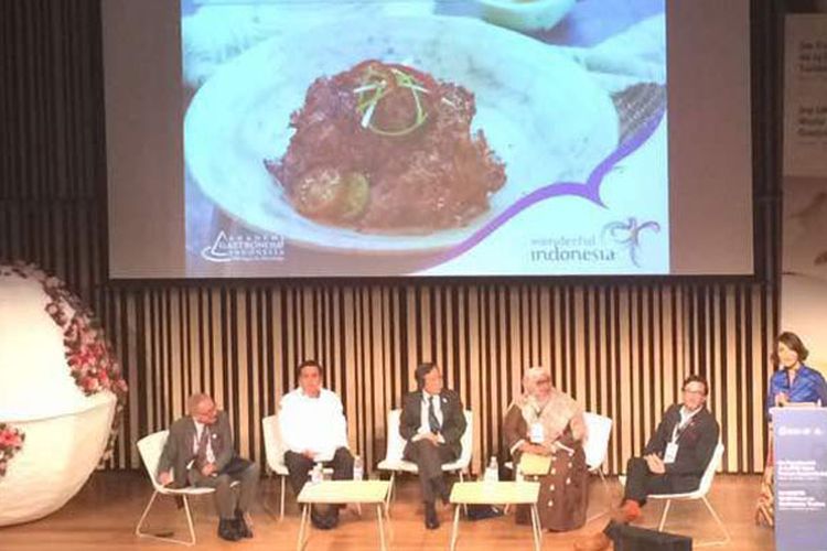 Indonesia menjadi salah satu pembicara pada sesi Gastronomy Network on Succesful Examples dalam Forum Dunia tentang Pariwisata Gastronomi yang diselenggarakan UNWTO di kota San Sebastian 7-9 Mei 2017. Dalam sesi tersebut, Indonesia diwakili oleh Ketua Tim Percepatan Pengembangan Pariwisata Kuliner dan Belanja Kementerian Pariwisata RI, Revita Datau Messakh.