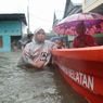 BPBD Sulsel Sebar 10 Perahu di Kota Makassar Evakuasi Warga dari Banjir