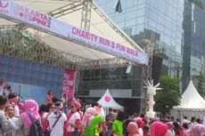 Chelsea Islan dan Chicco Jerikho Ramaikan Jakarta Goes Pink 2016